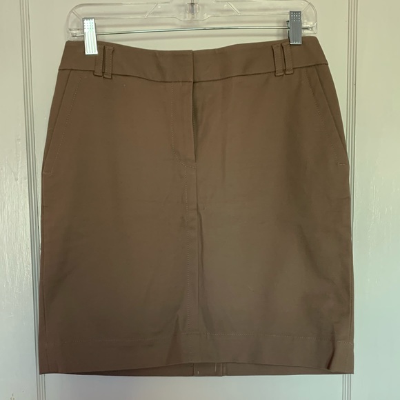 NWT Tan LOFT Skirt - Picture 1 of 3